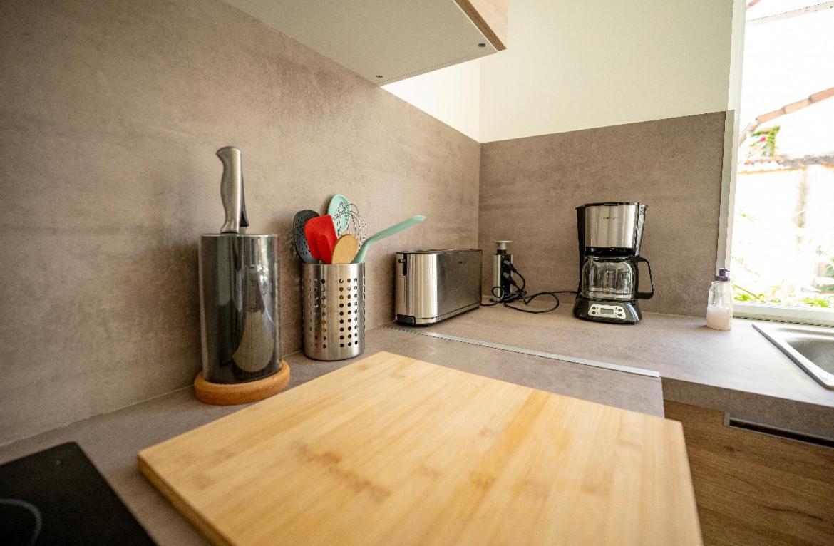 Appartement De 80M2 Refait A Neuf Bezannes Ngoại thất bức ảnh